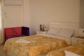 Spring Hotel Luxor