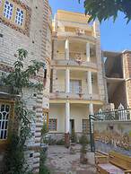 Spring Hotel Luxor