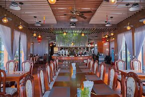 LCS Hotel & Apartment