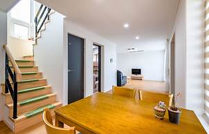 Hill Tower Pension