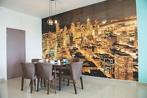 One Amerin Mall & Suites