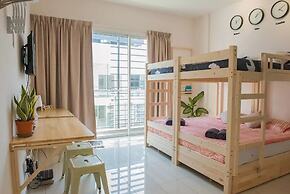 YO.OM @ Aeropod Ecohom Stay 13