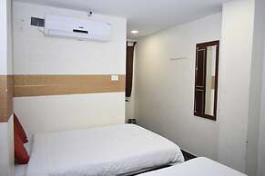 Hotel Boopathi