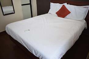 Hotel Boopathi
