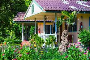 Country Lake Nature Lodge