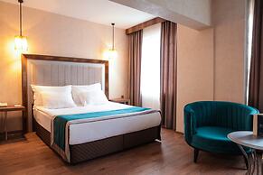 The Life Hotel & Spa