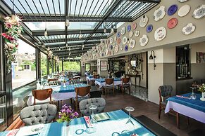 The Life Hotel & Spa