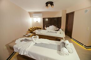 The Life Hotel & Spa