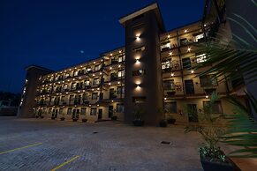 Speke Apartments Kitante