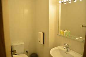 Rawa hotel Suites