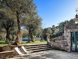 Villa Vesuvio
