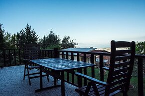 Theasis Guesthouse