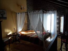 Theasis Guesthouse