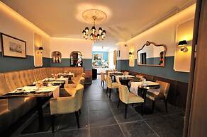 Hotel Rheinischer Hof