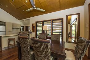 Pure Magnetic Villa 2