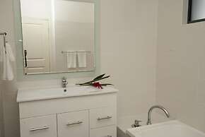 Woodville Beach Townhouse 5
