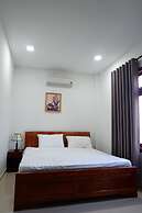 White Lion House