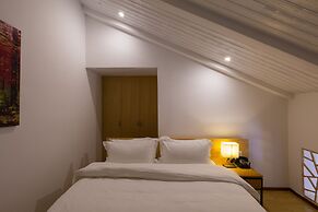 Moon Flower Hotel