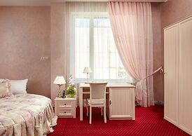 KapitoLinn Hotel