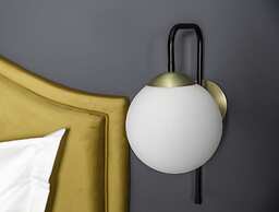 Lock & Key Hotel