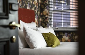 Lock & Key Hotel