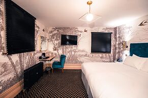 Lock & Key Hotel