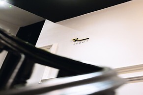 Lock & Key Hotel
