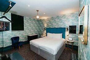 Lock & Key Hotel