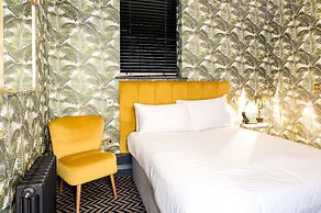 Lock & Key Hotel