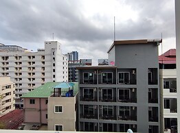 Many Holiday The Base Condo