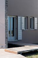 Amaranthine Villa