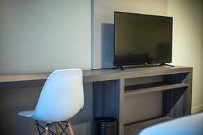 Olmos Suites