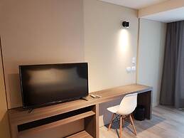 Olmos Suites