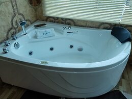 Hotel Tanpu Q.