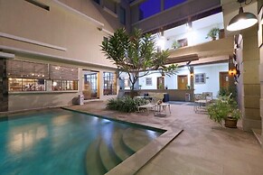Mutiara Suites
