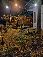 Tehel Farmhouse