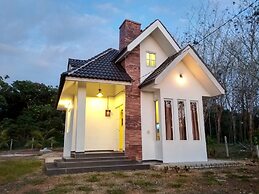 Tehel Farmhouse