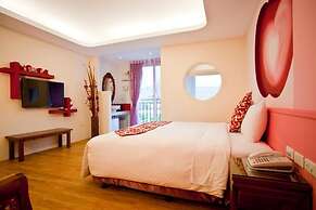 Millennium Inn