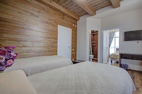 Hillside Karakol B&B