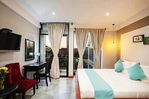 Central Blanche Residence
