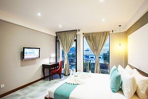 Central Blanche Residence