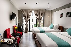 Central Blanche Residence