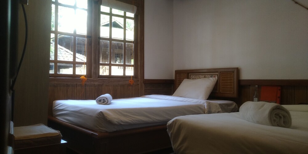 Menjangan Ecolodge