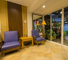 09 Hostel
