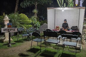 Chacha Inn