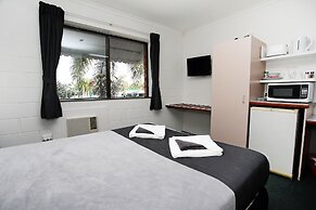 Banjo Paterson Motor Inn