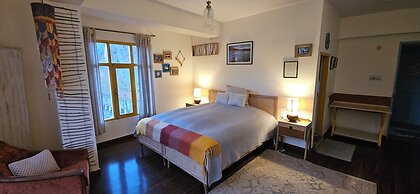 Hotel Deyzor
