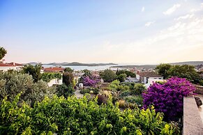Begonvilla Evleri