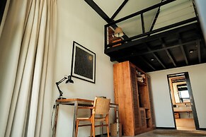Wave House Boutique Surf Hotel - Adults Only