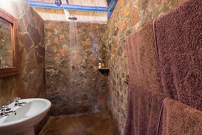 Hornbill Lodge